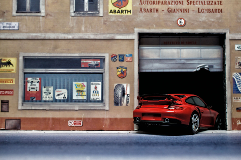 Illustration for article titled Teutonic Tuesday: Rennsport mit Aufladung